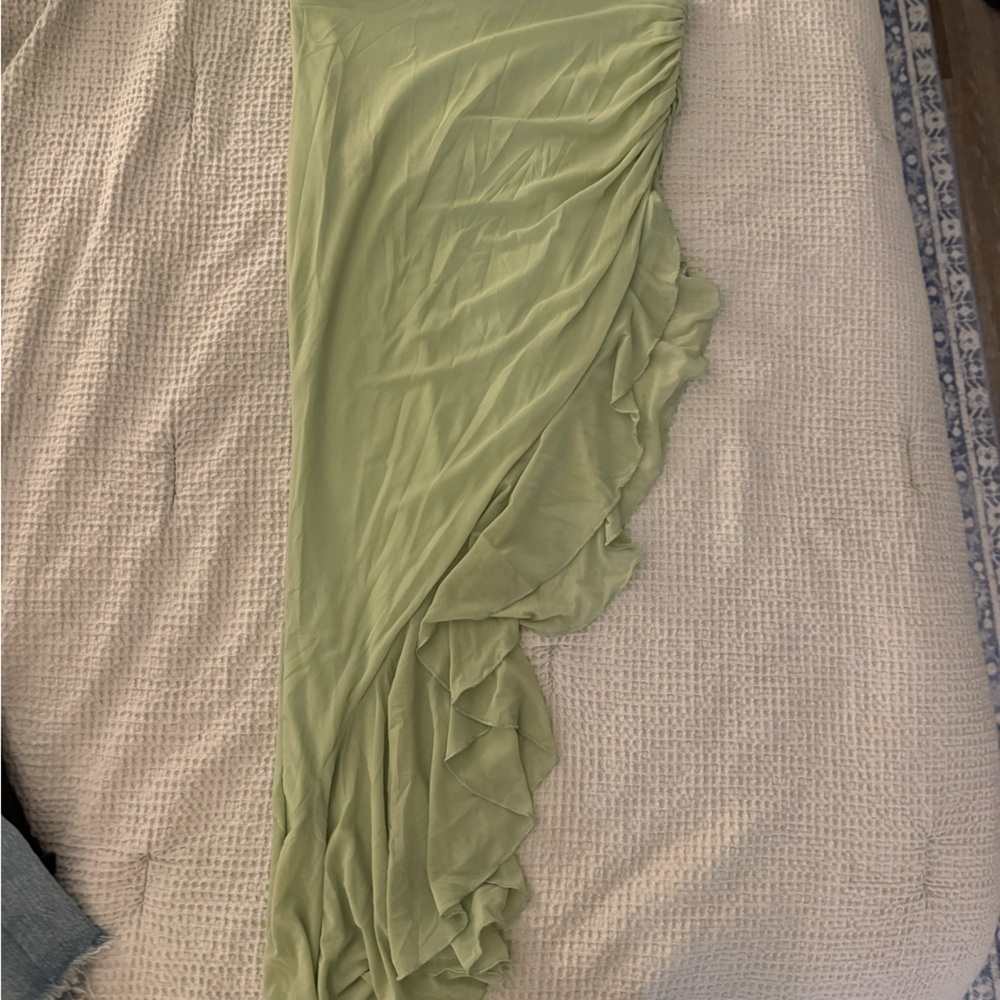 ✨5 for $25✨ SHEIN Sage Green Tiered Maxi Skirt